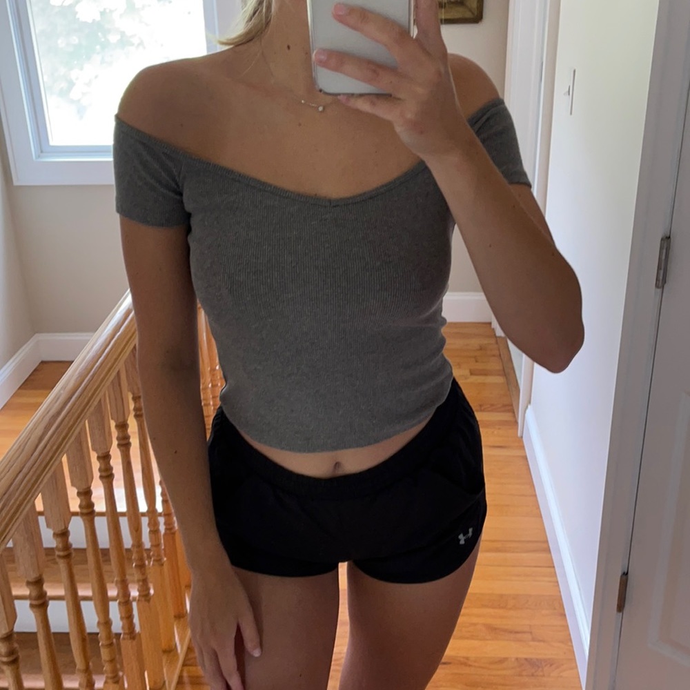 Abercrombie & Fitch off the shoulder top